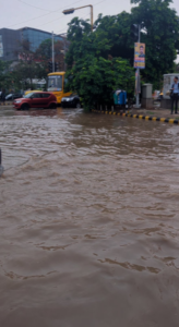 Delhi Rain Today: IMD Issues Yellow Alert – Heavy Rains and Traffic Jams Sweep the Capital