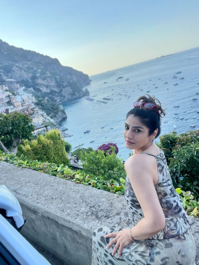 Raveena Tandon and her Daughter enjoy vacation in Italy